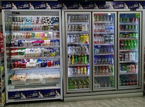 便利店飲料冷藏柜.jpg