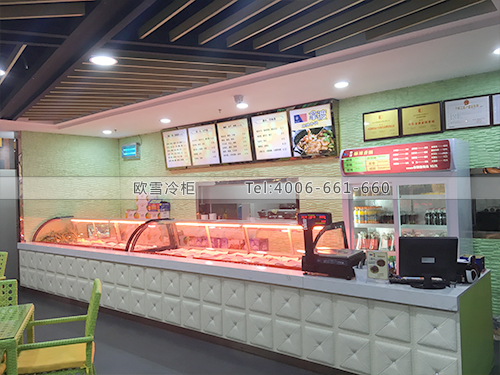 E084深圳龍華新區(qū)8號(hào)倉(cāng)拿渡麻辣燙展示柜
