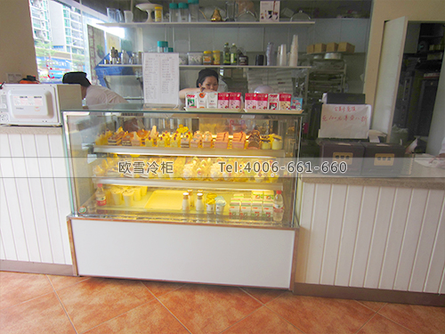 F030深圳寶安壹包包工坊蛋糕展示柜