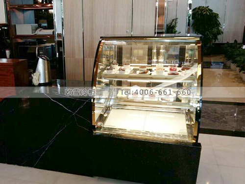F094深圳龍崗布吉宇宏健康花城營(yíng)銷中心蛋糕柜